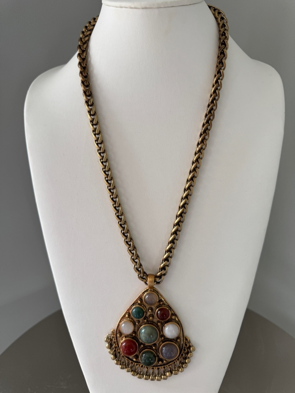 Source Unknown Gold Tone Multistone Teardrop Pendant Necklace